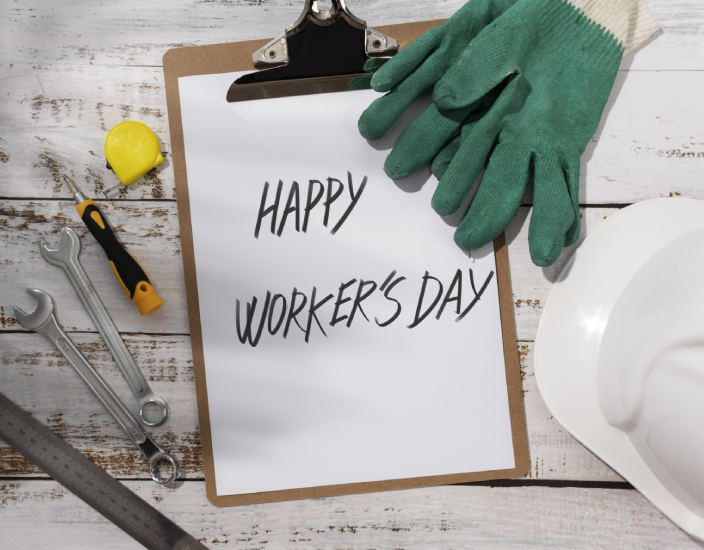 Polifar Labor Day Holiday Aviso